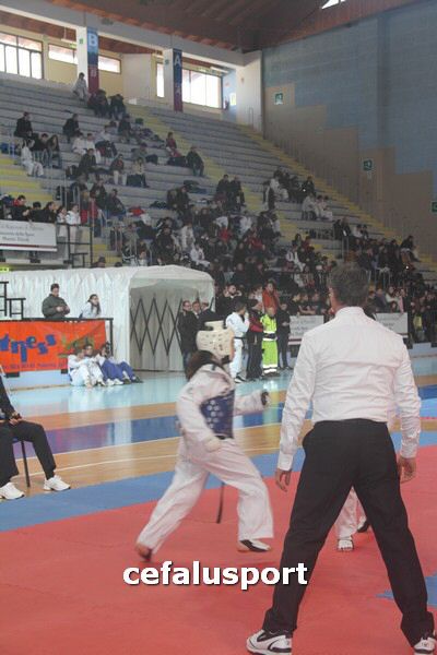 120212 Teakwondo 043_tn.jpg